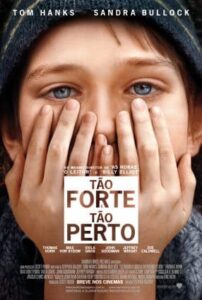 Capa do filme Tão forte tão perto